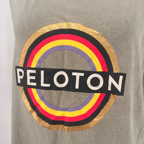 Peloton Circle Muscle Tank Olive Side Slit Size Large - Picture 3 of 10